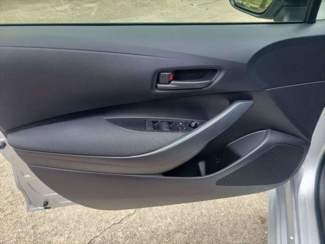 Certified 2026 Toyota Corolla LE w/ LE Premium Package FWD image 12