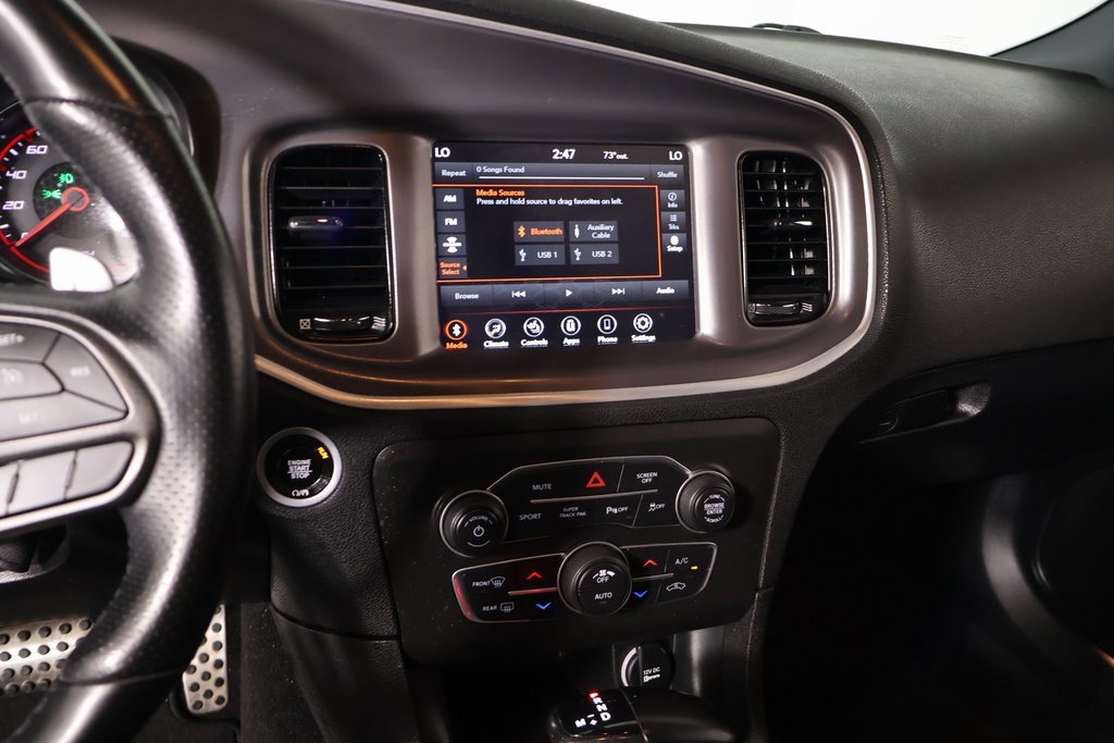 Used 2022 Dodge Charger R/T w/ Driver Convenience Group image 5