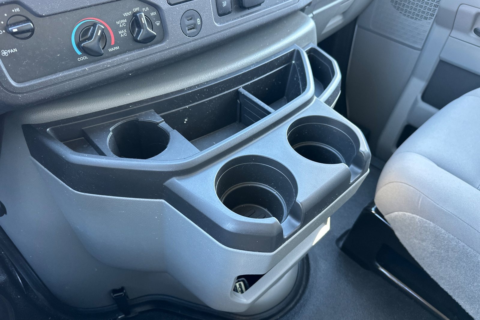 New 2025 Ford E-350 and Econoline 350 Super Duty w/ Power Equipment Group image 24