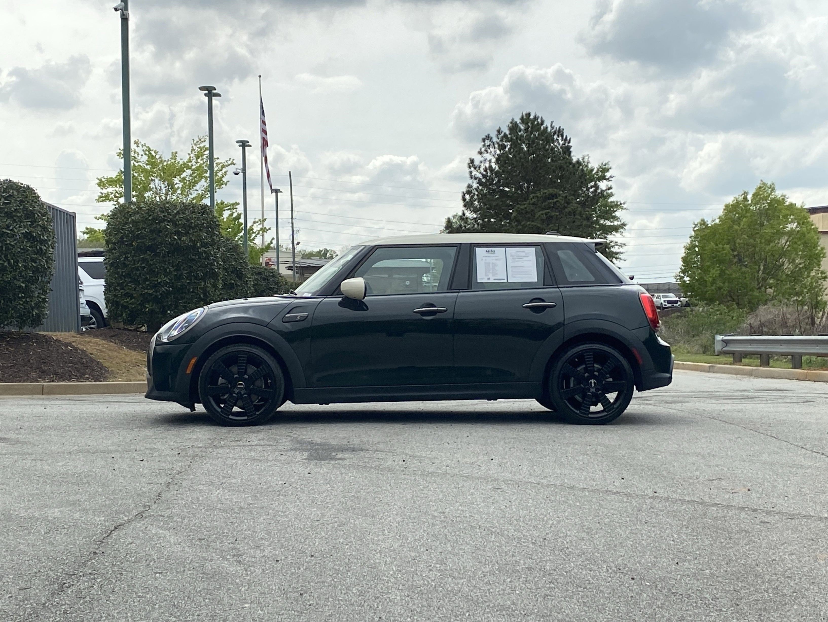Used 2023 MINI Cooper S w/ MINI Resolute Edition image 14