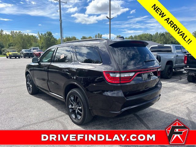 Used 2024 Dodge Durango SXT w/ SXT Blacktop Group AWD/4WD image 11