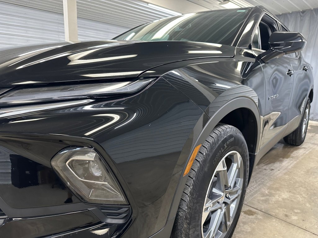 Certified 2024 Chevrolet Blazer LT w/ Convenience Package image 35