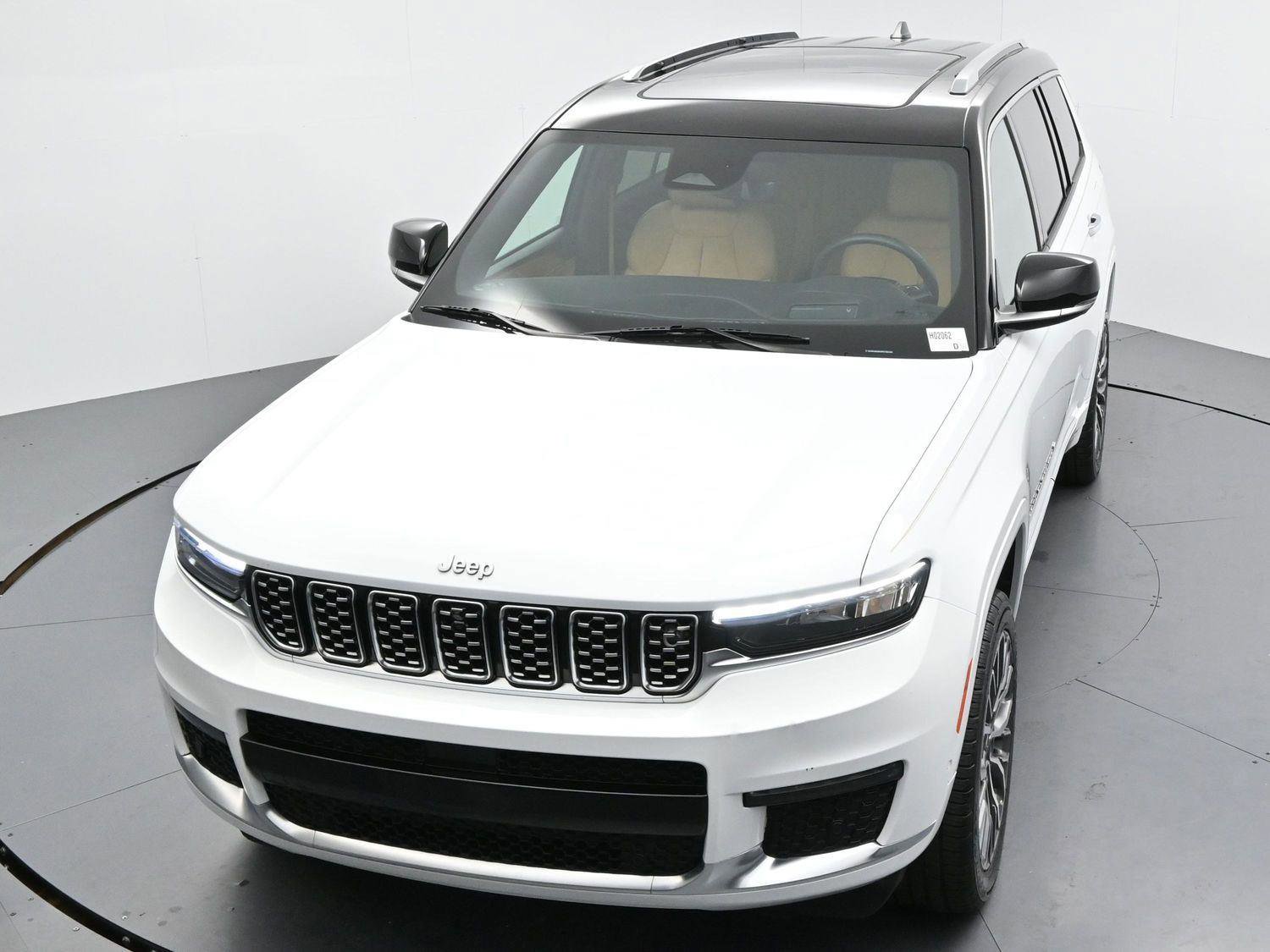 Used 2023 Jeep Grand Cherokee L Summit image 40