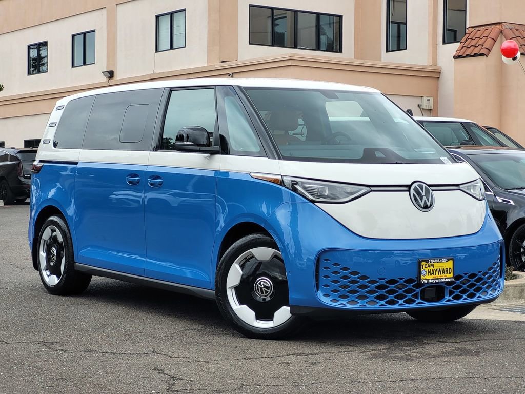 New 2025 Volkswagen ID. Buzz Pro S RWD image 2