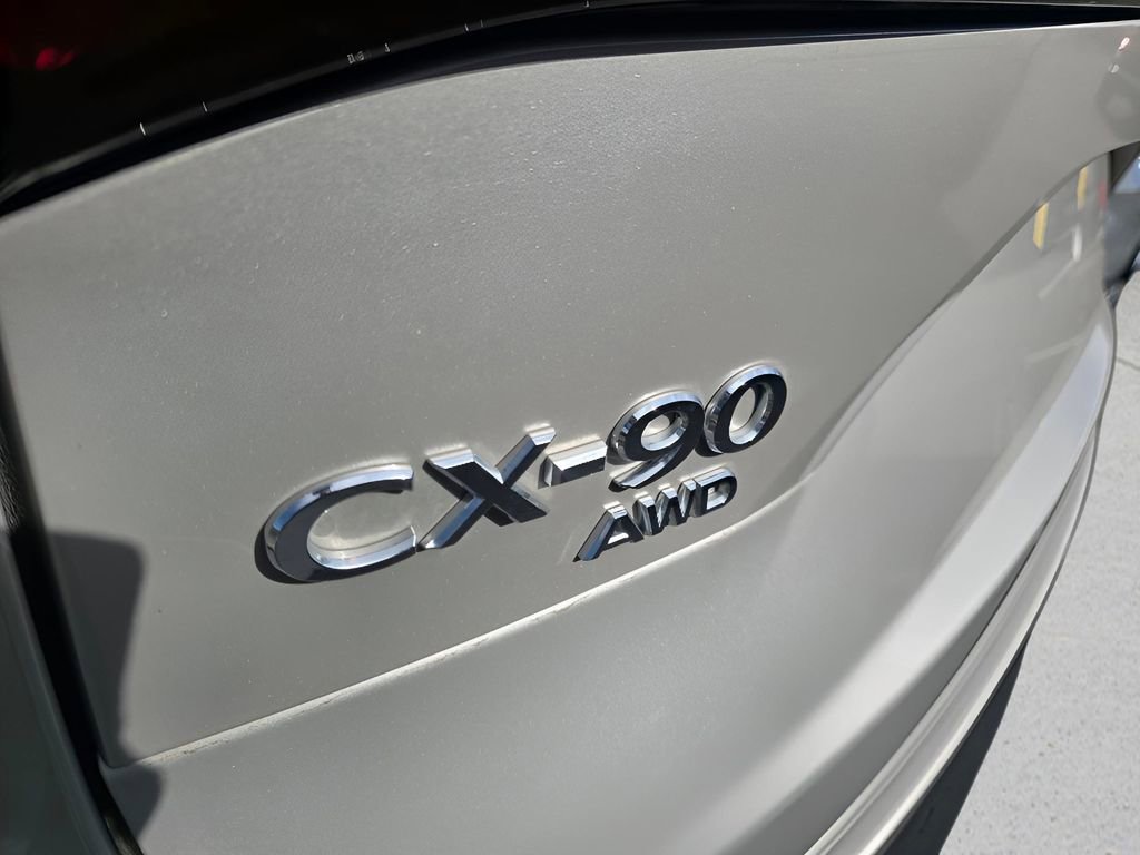 Used 2025 MAZDA CX-90 Plug-In Hybrid w/ Preferred image 9