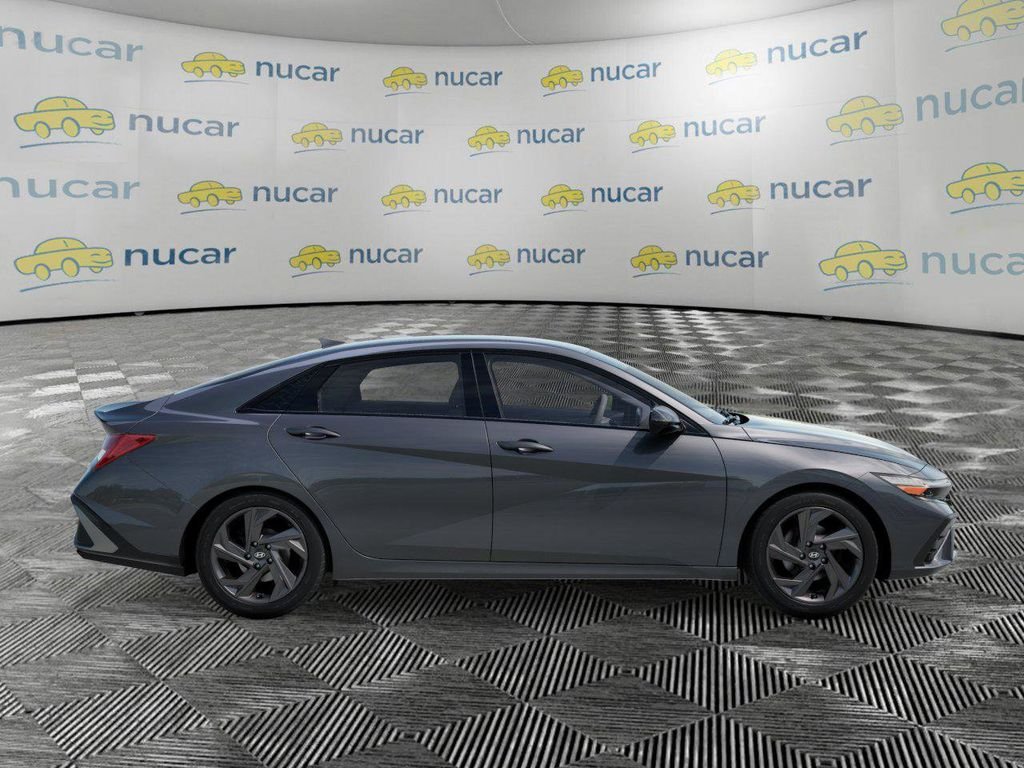 New 2026 Hyundai Elantra Sport FWD image 7
