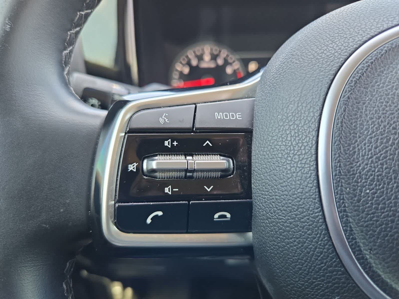 Certified 2023 Kia Sorento X-Line EX AWD/4WD image 23