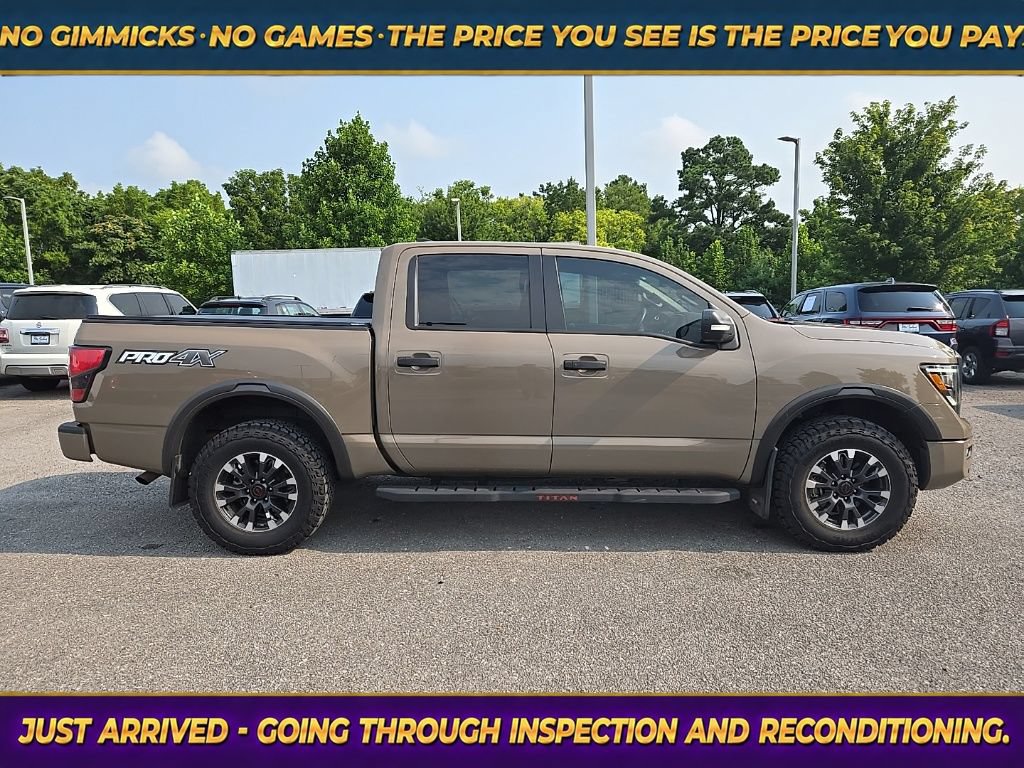 Used 2023 Nissan Titan PRO-4X w/ Pro-4x Convenience Package AWD/4WD image 8