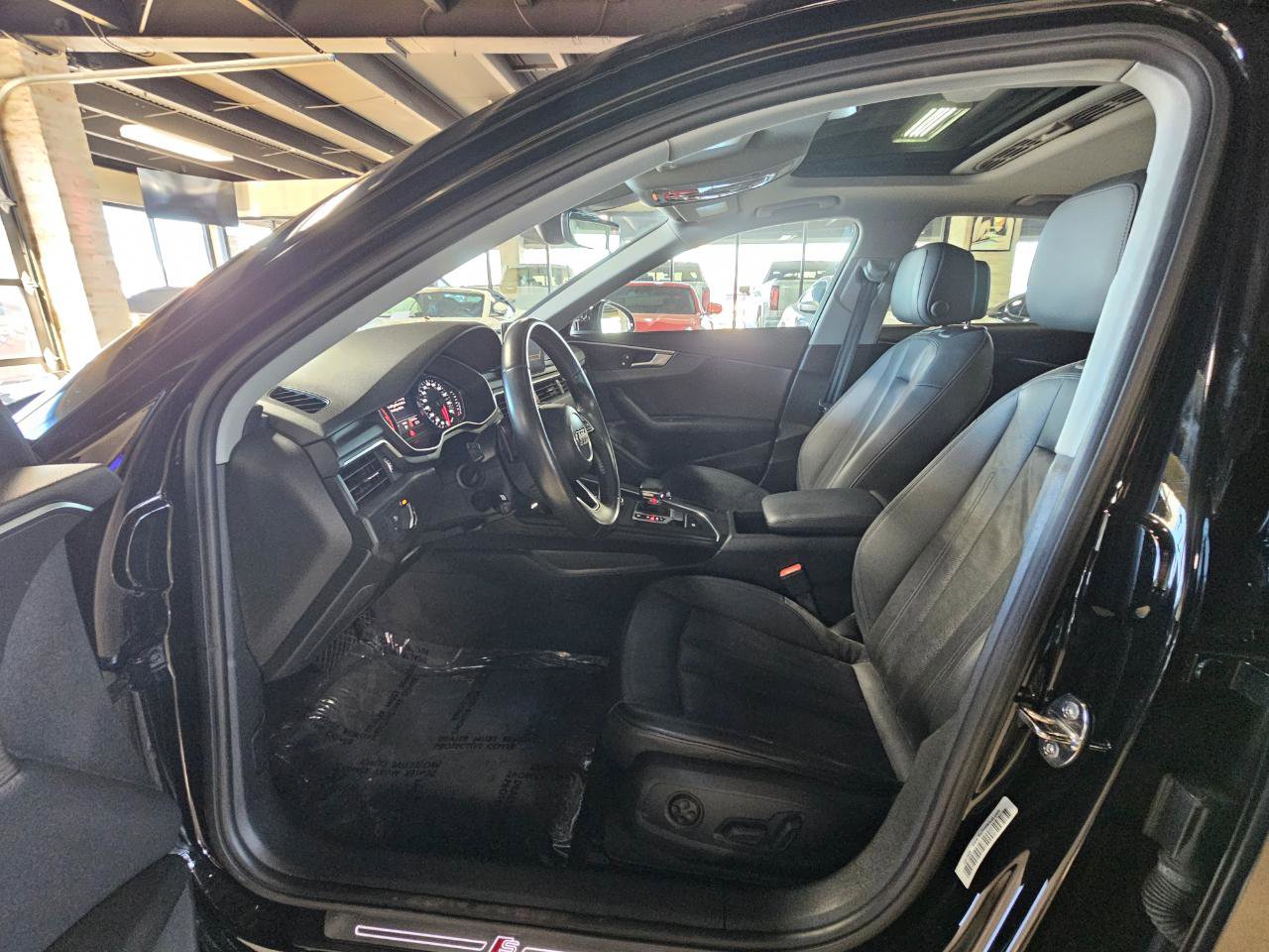 Used 2018 Audi A4 2.0T Ultra Premium w/ Convenience Package image 34