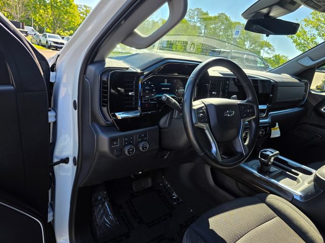 Used 2023 Chevrolet Silverado 1500 RST w/ Z71 Off-Road Package AWD/4WD image 21