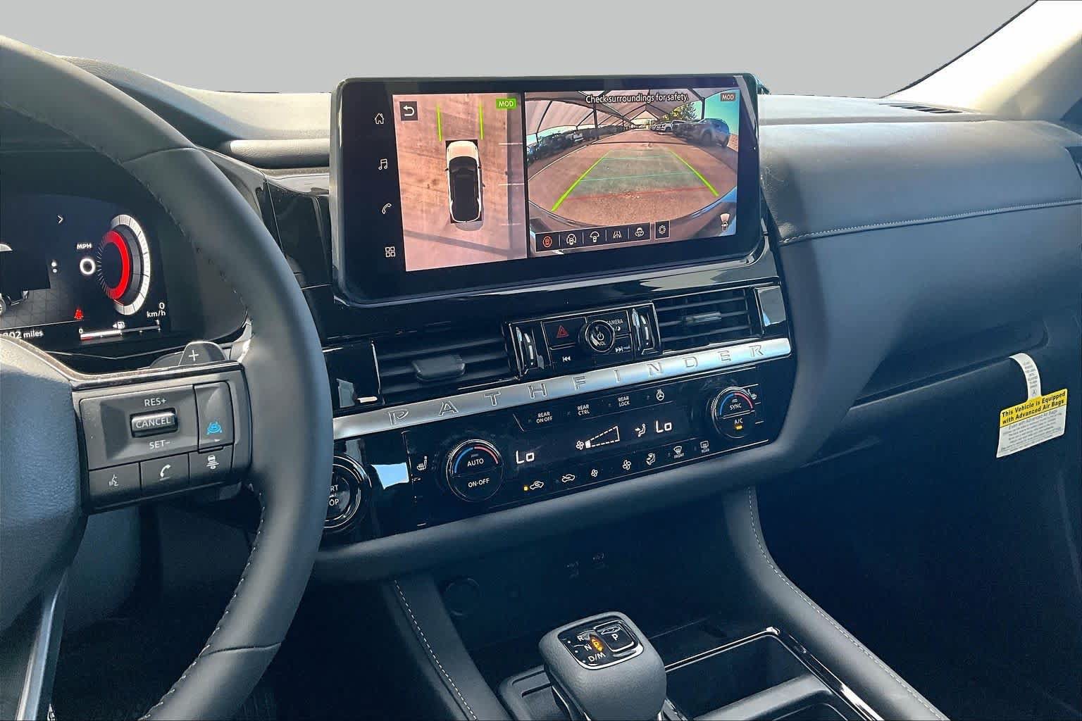 New 2026 Nissan Pathfinder SL FWD image 6