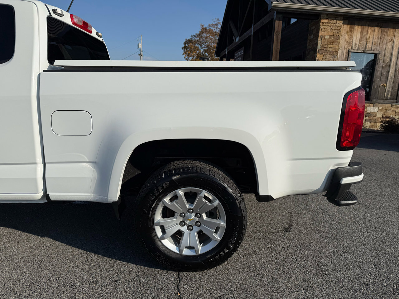 Used 2022 Chevrolet Colorado LT w/ Fleet Safety Package image 35