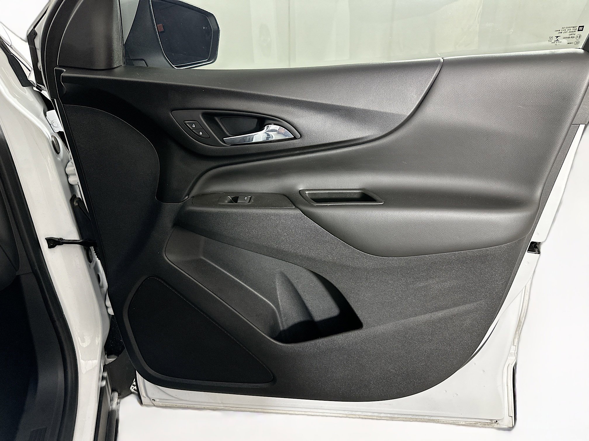 Used 2021 Chevrolet Equinox LT FWD image 31