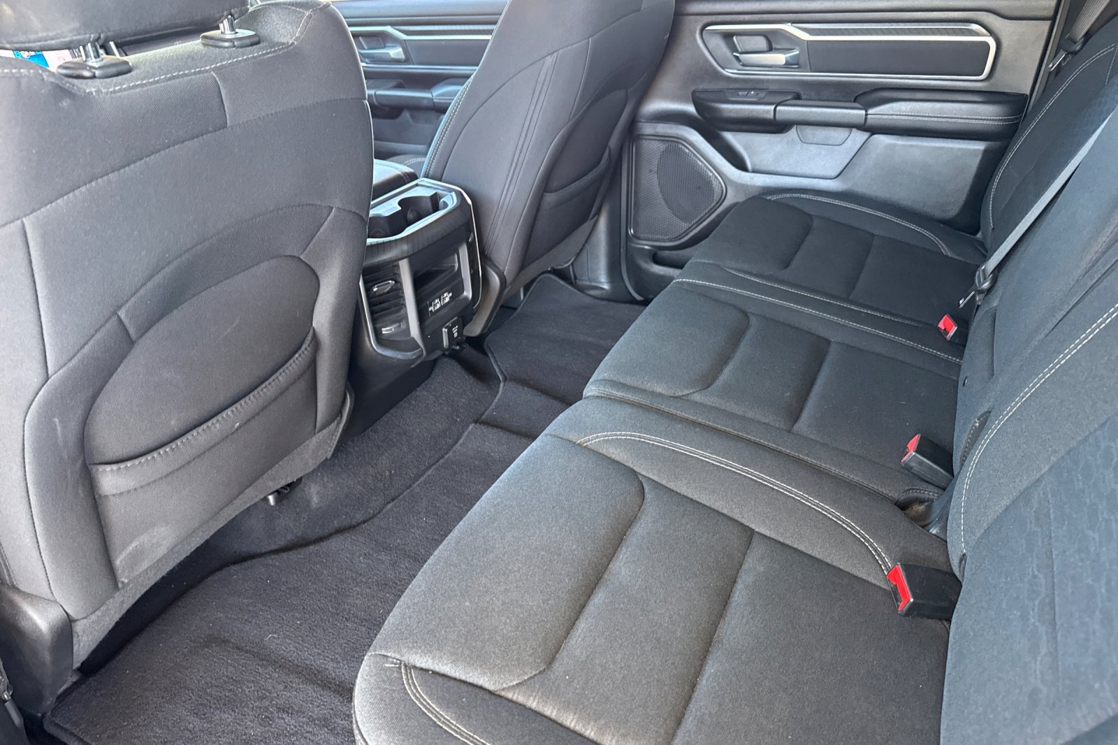 Used 2025 RAM 1500 Big Horn AWD/4WD image 6