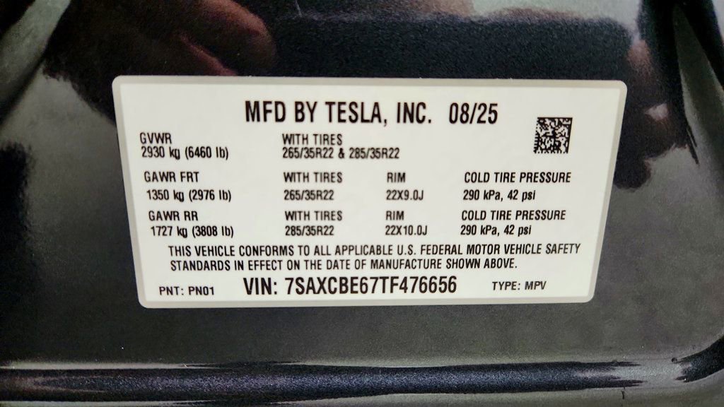 Used 2026 Tesla Model X Plaid image 24