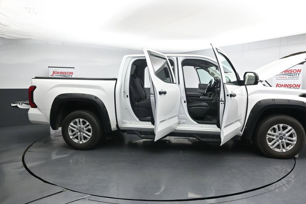 Used 2023 Toyota Tundra SR AWD/4WD image 27