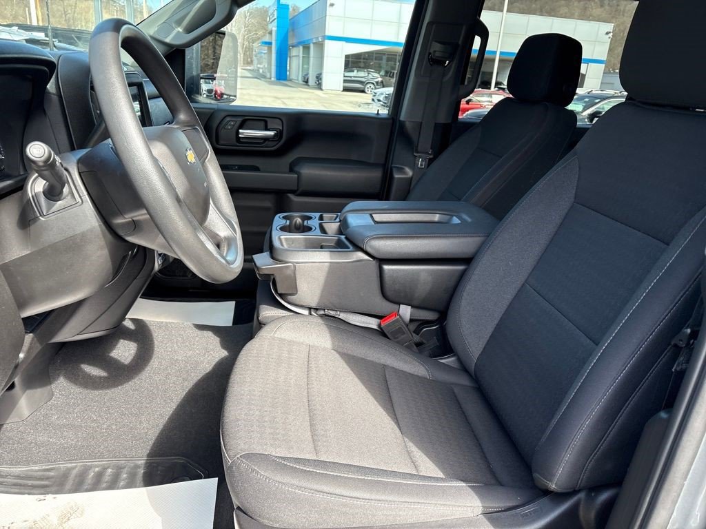 Certified 2024 Chevrolet Silverado 2500 Custom w/ Custom Convenience Package image 11