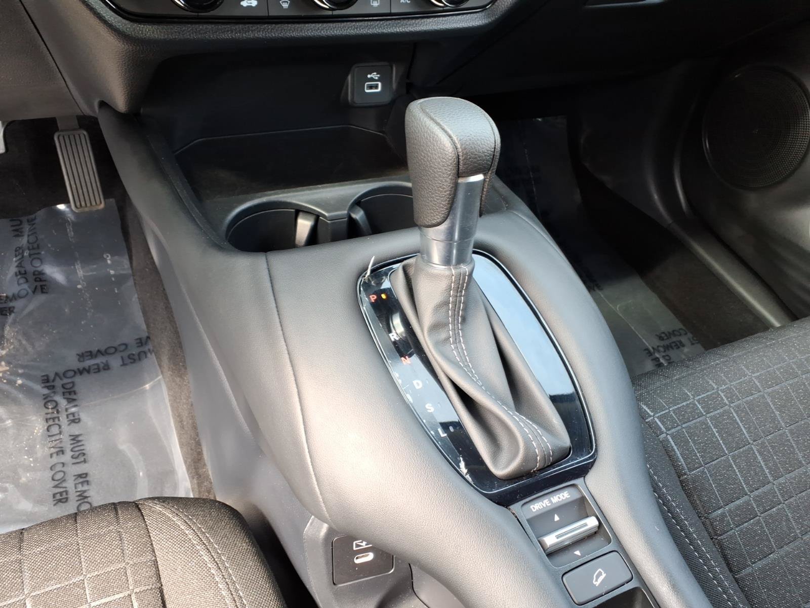 Certified 2024 Honda HR-V LX image 10