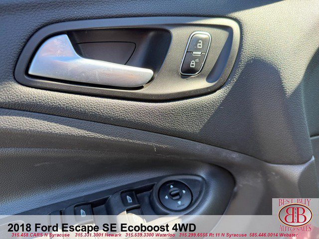 Used 2018 Ford Escape SE w/ SE Sync 3 Package AWD/4WD image 16