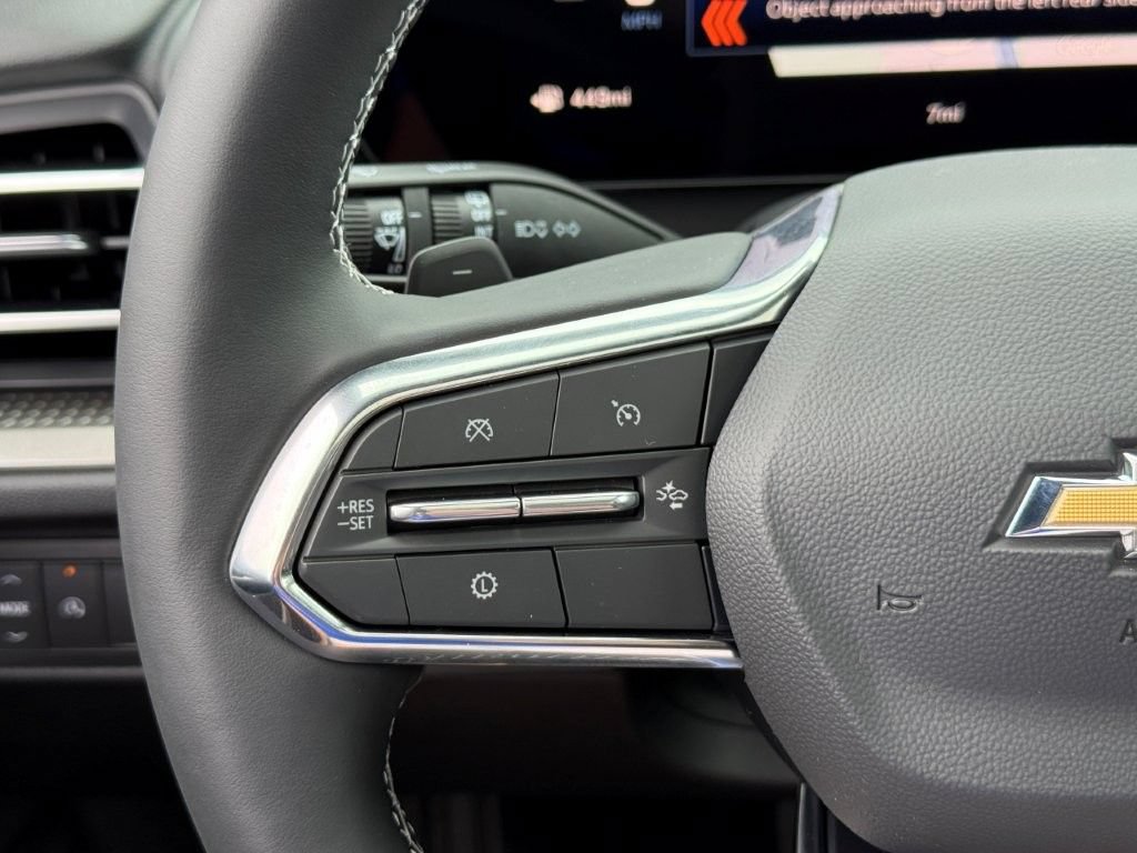New 2026 Chevrolet Traverse LT w/ Sun and Wheel Package FWD image 26