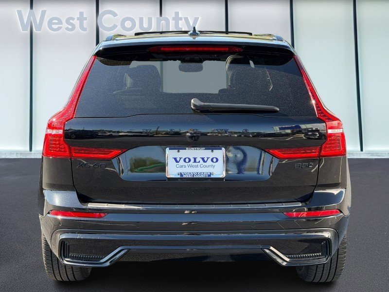 Used 2025 Volvo XC60 B5 Ultra w/ Protection Package Premier image 6