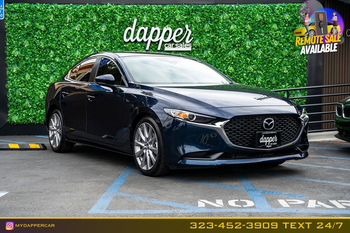 Used 2020 MAZDA MAZDA3 Sedan w/ Select Package FWD image 3