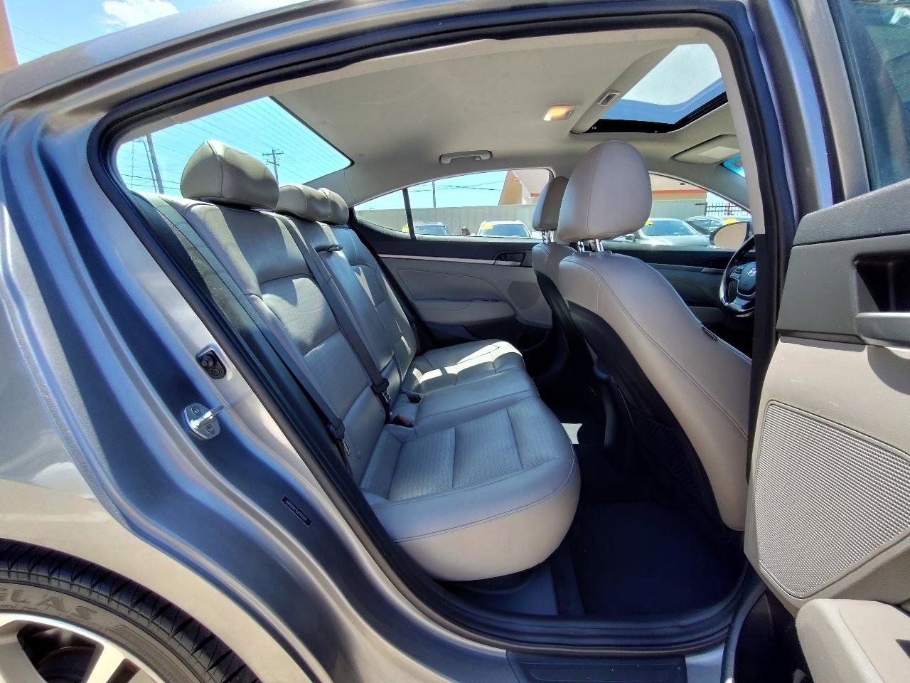 Used 2018 Hyundai Elantra Limited w/ Limited Ultimate Package 02 FWD image 42