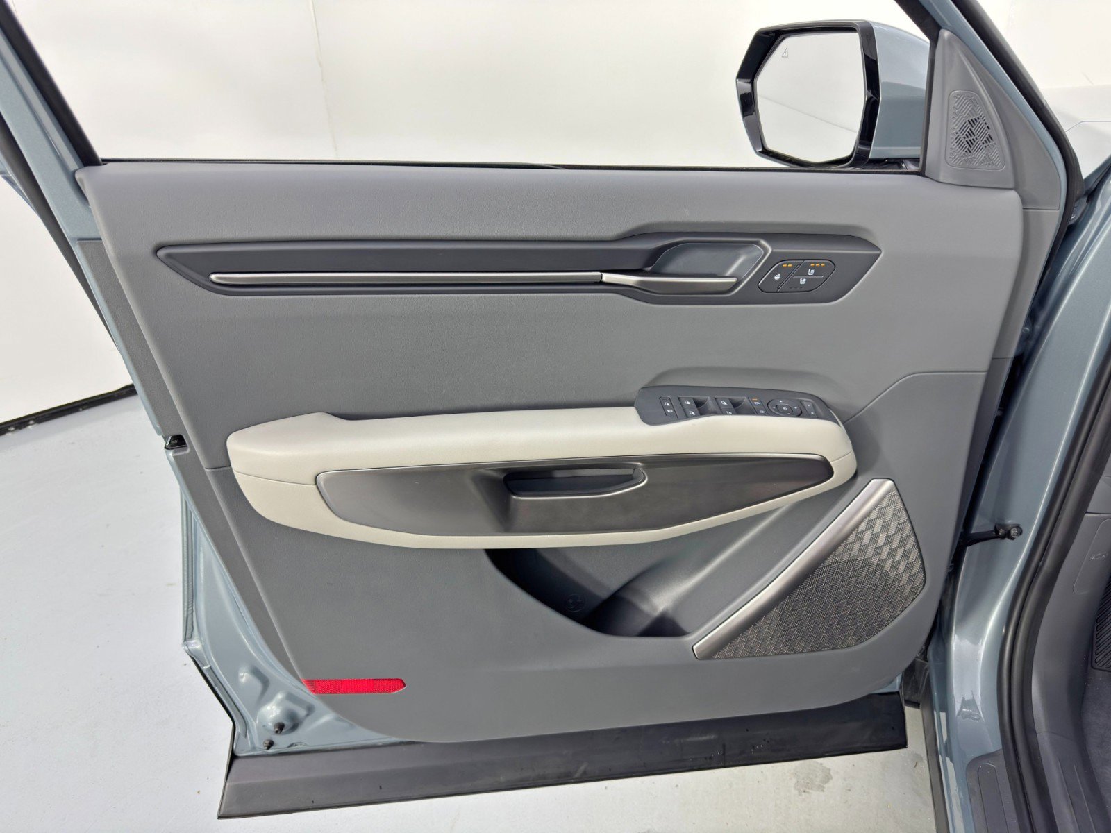 Used 2024 Kia EV9 Wind image 44