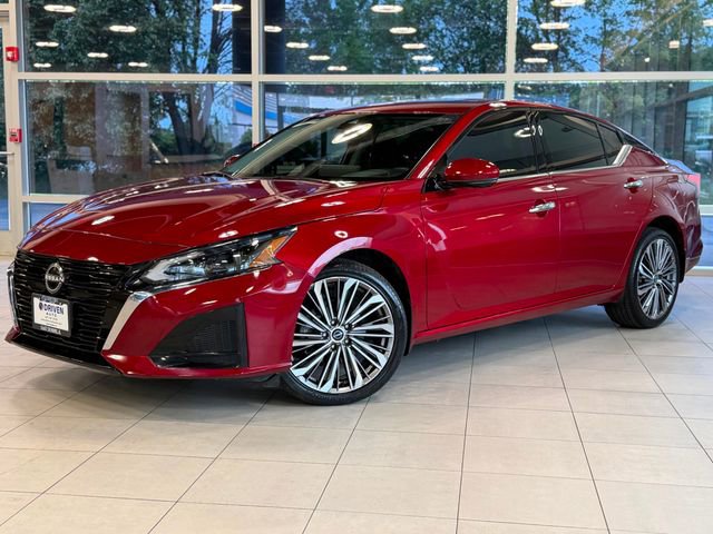 Used 2023 Nissan Altima 2.5 SL AWD/4WD image 1