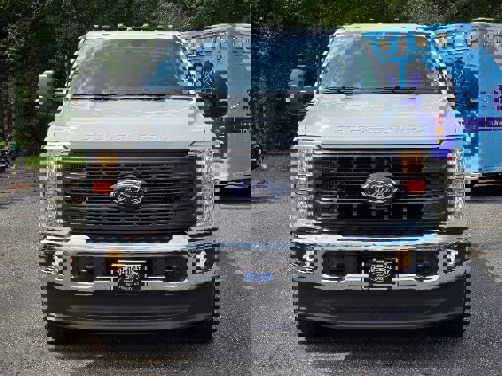 New 2026 Ford F350 XL w/ XL Chrome Package image 22