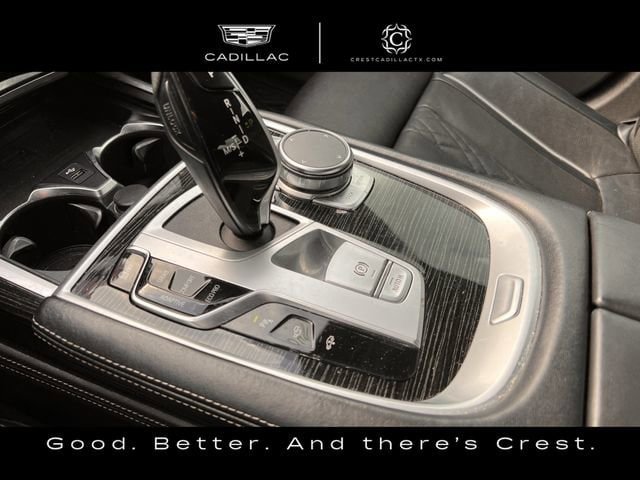 Used 2020 BMW 740i w/ M Sport Package RWD image 18