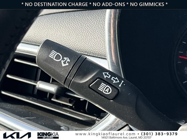 Used 2020 Chevrolet Equinox LT w/ Midnight Edition AWD/4WD image 11