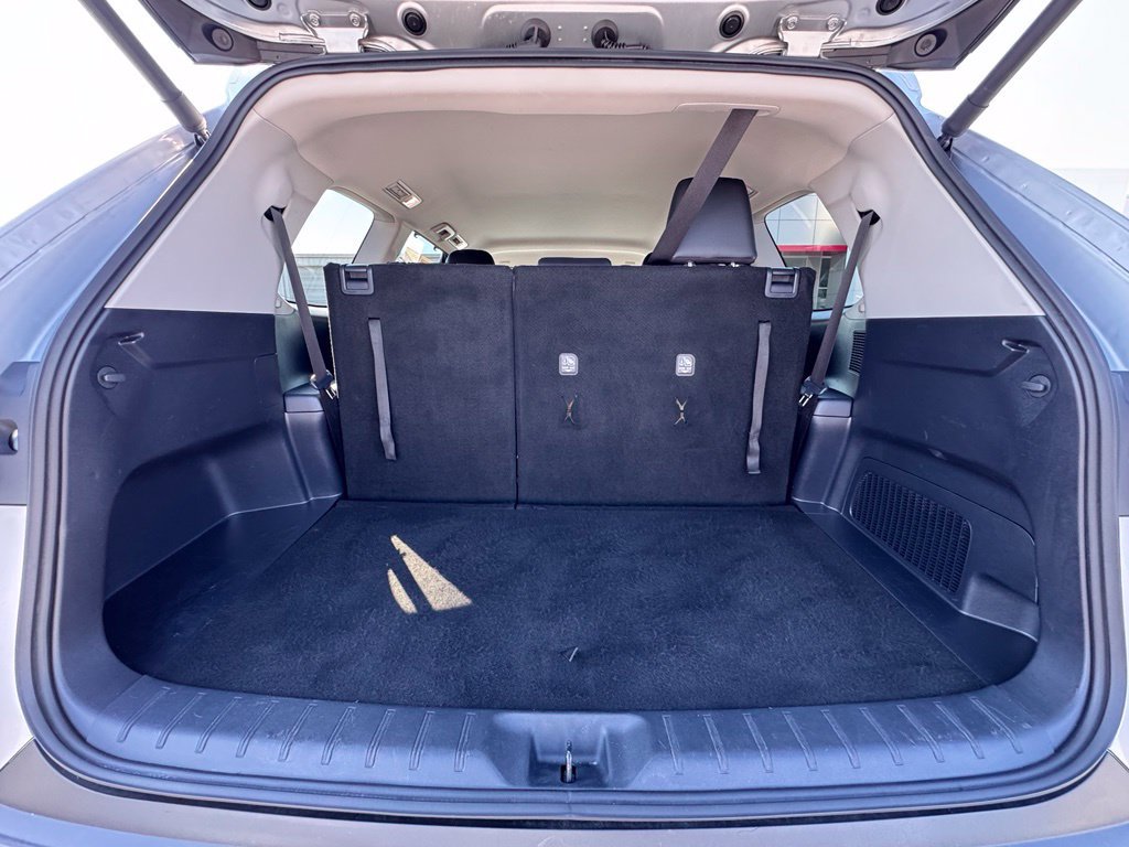 Used 2025 Toyota Grand Highlander FWD image 11
