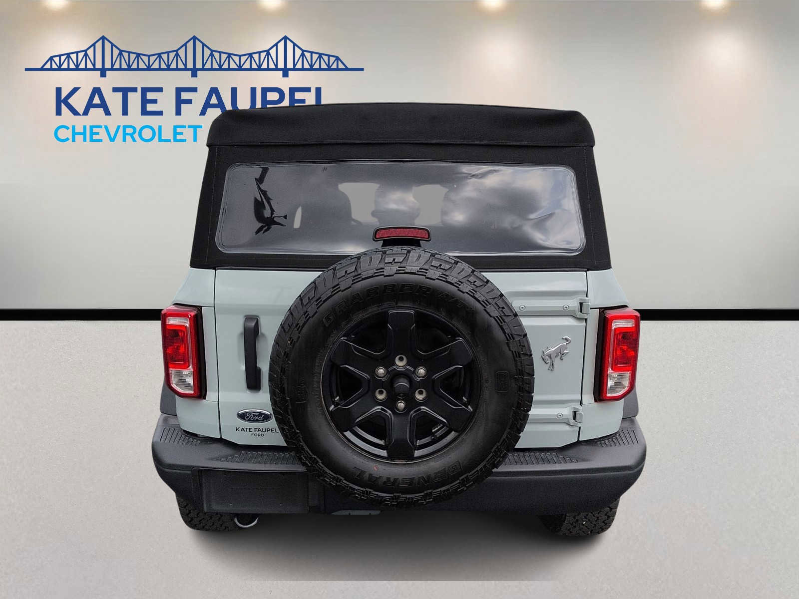 Used 2024 Ford Bronco Black Diamond image 6