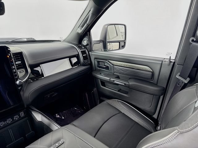 Used 2026 RAM 2500 Limited AWD/4WD image 25