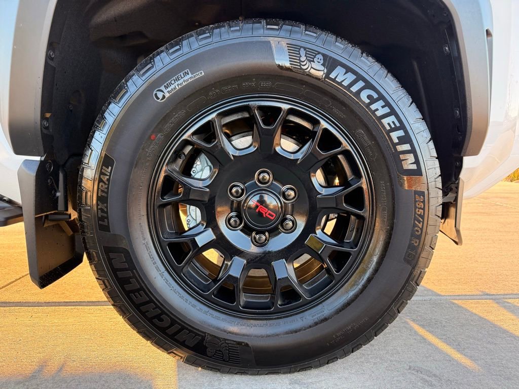 Used 2025 Toyota 4Runner TRD Off-Road Premium image 28