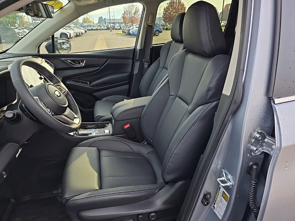 New 2025 Subaru Ascent Limited w/ Popular Package #2 image 10