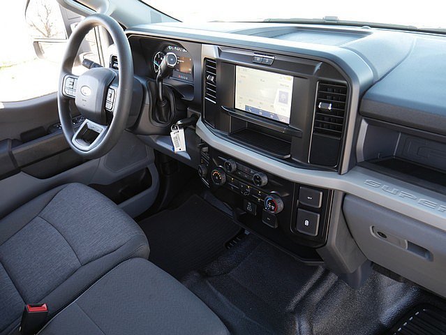 New 2026 Ford F250 XL w/ XL Driver Assist Package AWD/4WD image 30