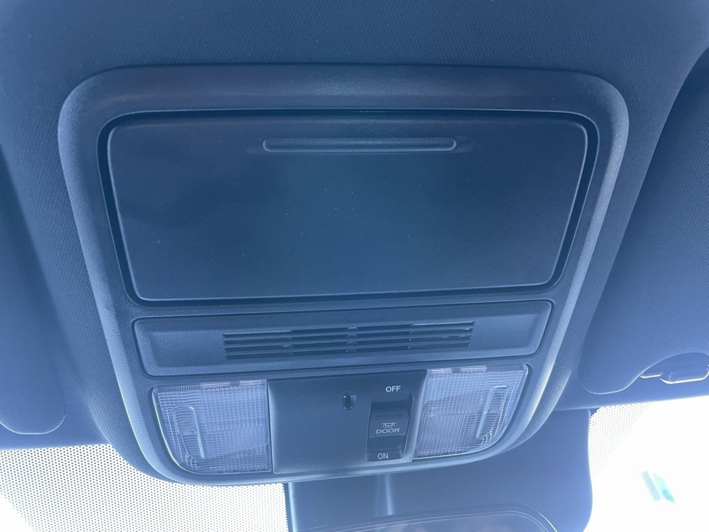 Used 2022 Honda Pilot Sport image 46