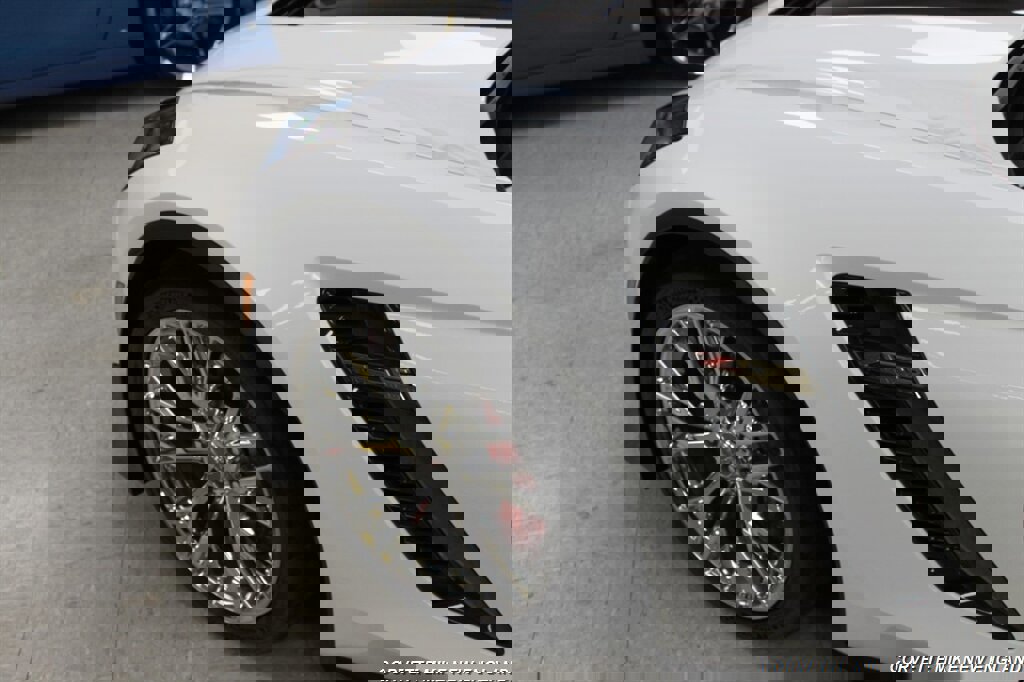 Used 2016 Chevrolet Corvette Z06 w/ 3LZ Preferred Equipment Group image 13