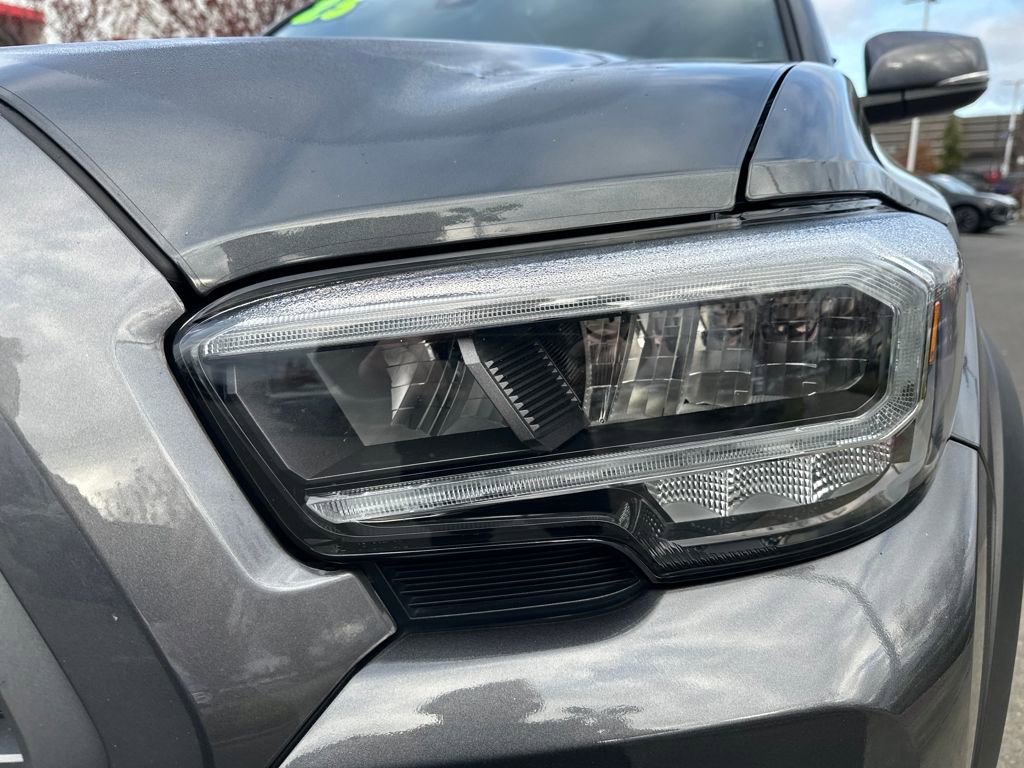 Certified 2023 Toyota Tacoma TRD Off-Road w/ TRD Premium Off Road Package image 9