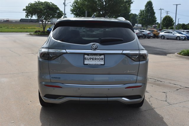 Used 2023 Buick Enclave Avenir w/ Avenir Technology Package FWD image 6