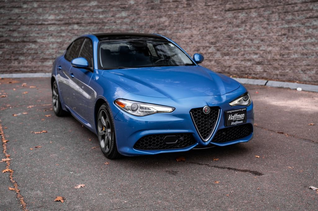 Used 2025 Alfa Romeo Giulia AWD w/ Driving Assist Package image 1