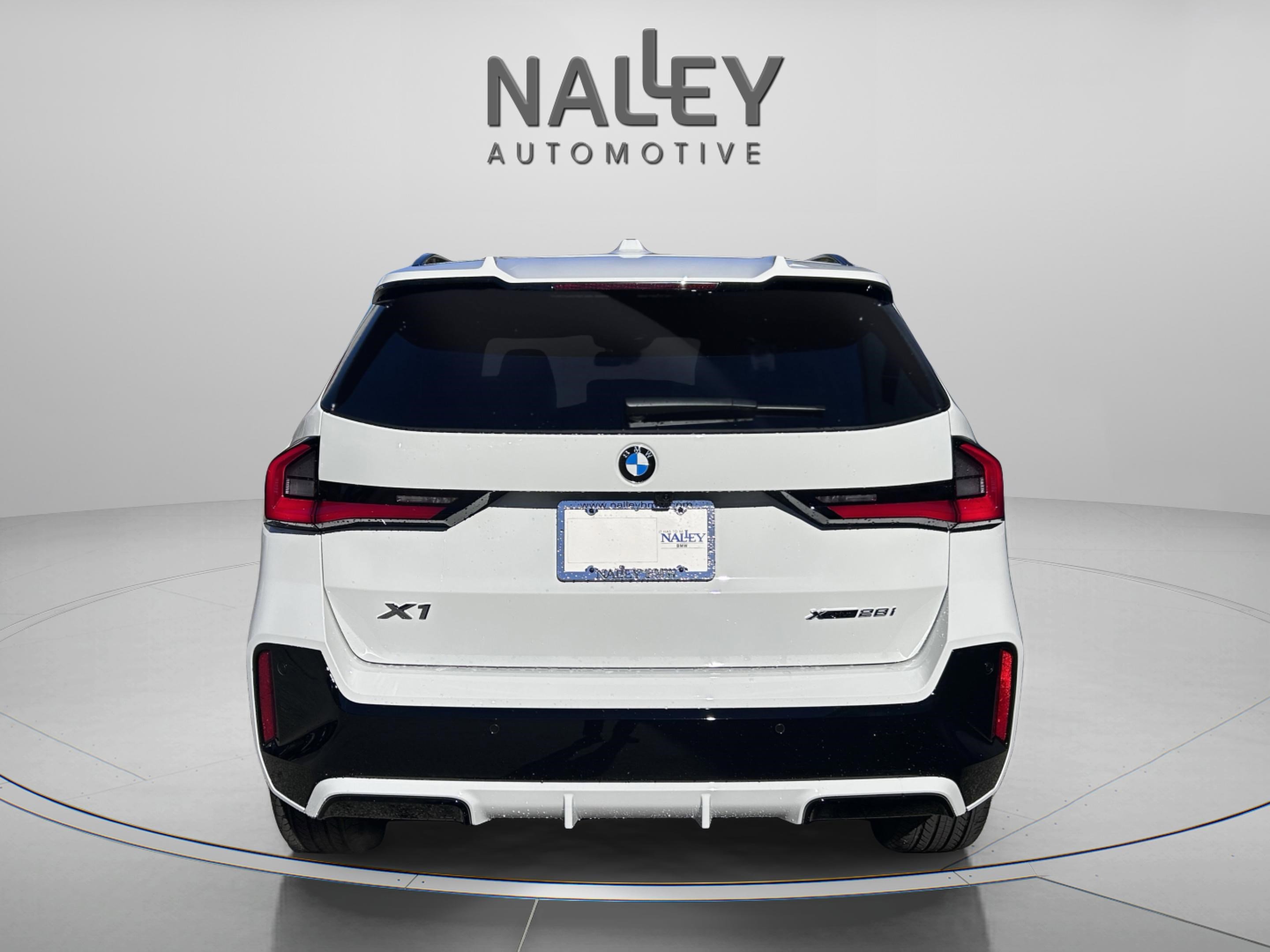 Used 2026 BMW X1 xDrive28i w/ M Sport Package image 4