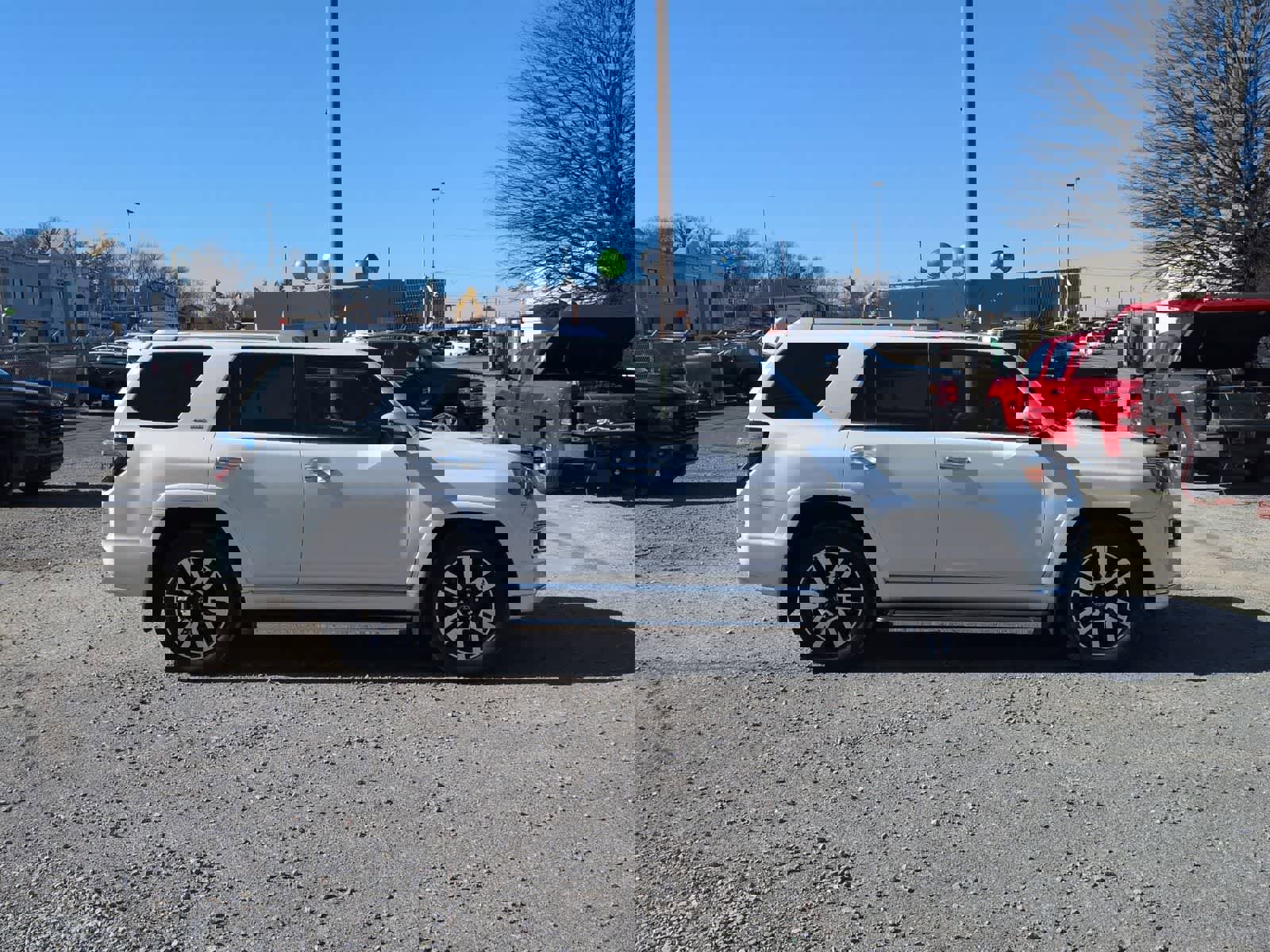 Used 2018 Toyota 4Runner Limited image 9