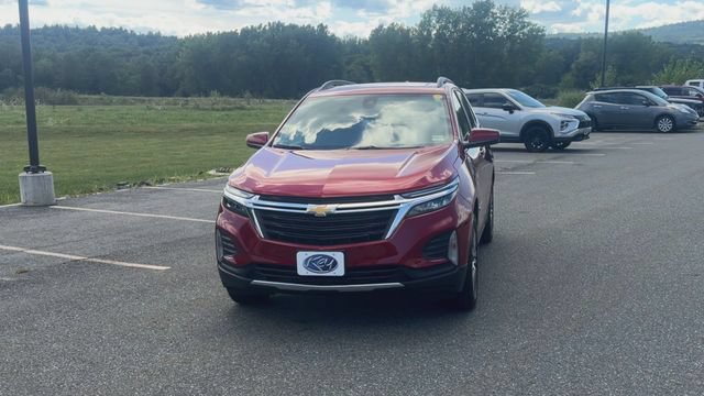 Used 2023 Chevrolet Equinox LT AWD/4WD image 3