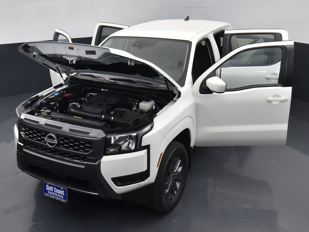 Certified 2025 Nissan Frontier SV image 40
