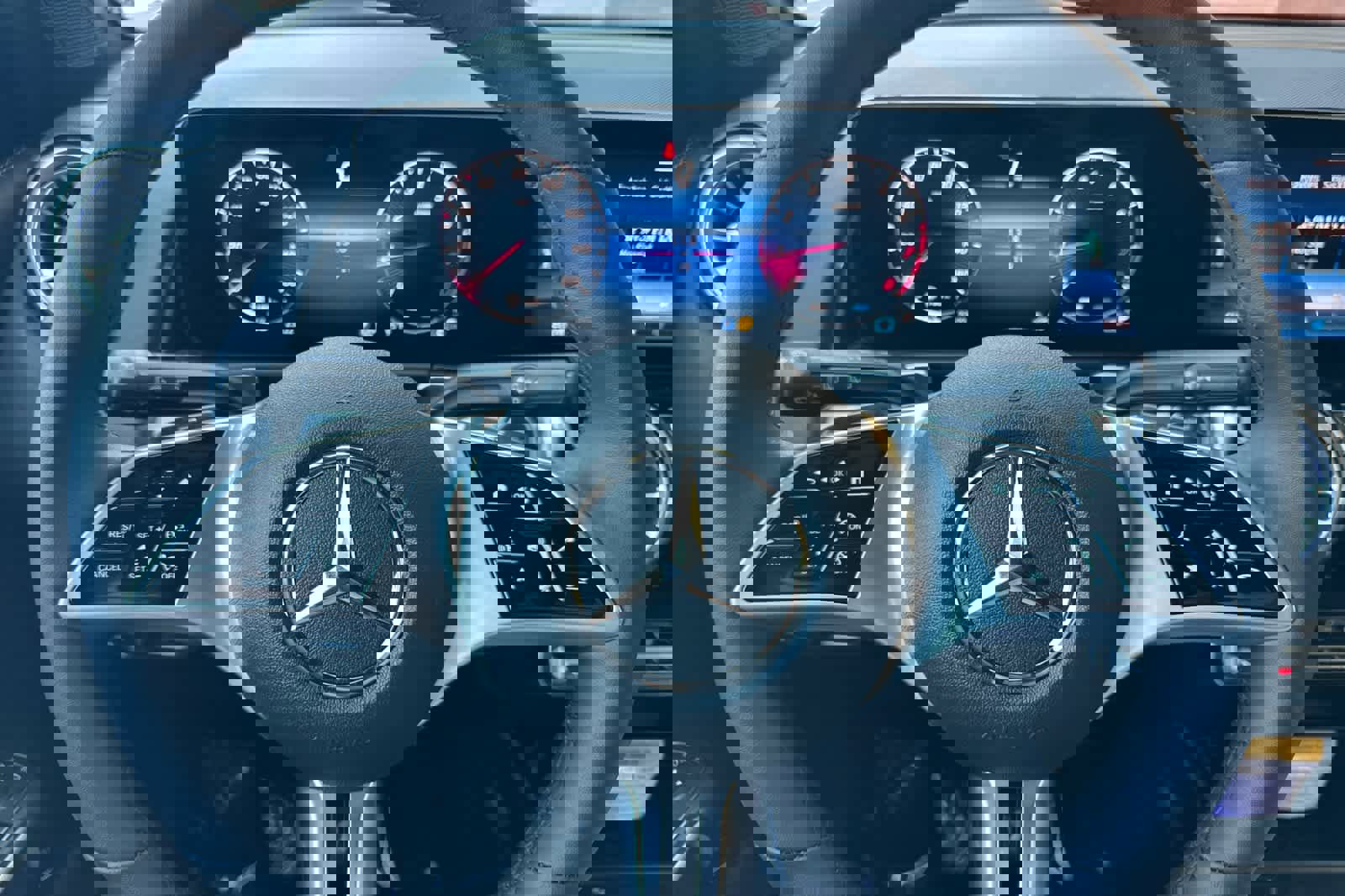 Certified 2025 Mercedes-Benz GLB 250 image 22