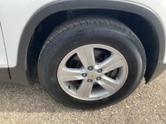 Used 2020 Chevrolet Trax LS w/ Tint and Cruise Package image 10