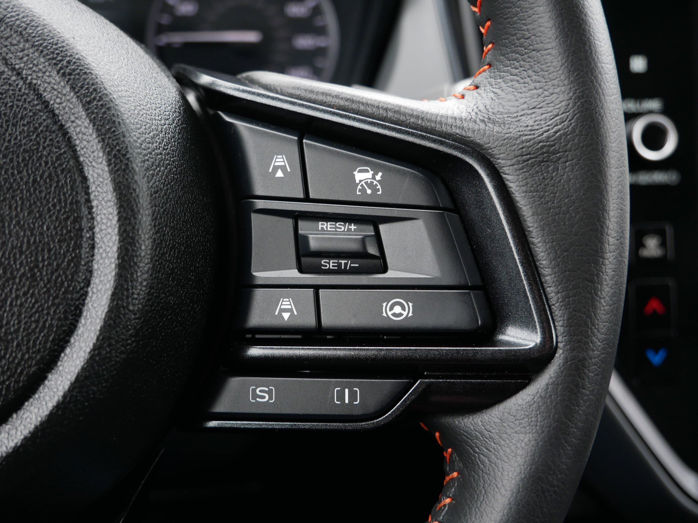 Used 2024 Subaru Crosstrek 2.5i Limited image 18